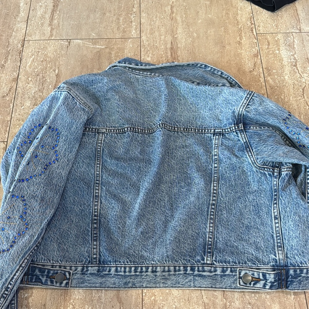 KUT Jean Jacket - Picture 4 of 4